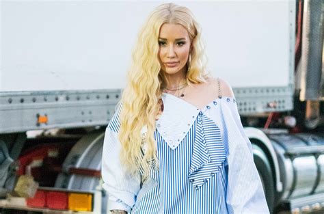 Iggy Azalea Poses Nude For Fashion Nova Photo Shoot